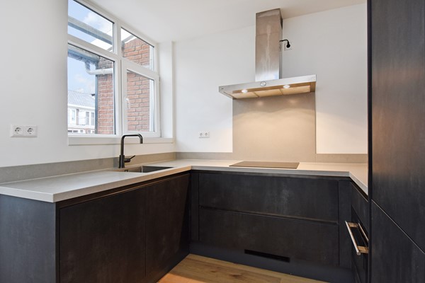 Medium property photo - Engelsestraat 19A, 3028 CA Rotterdam